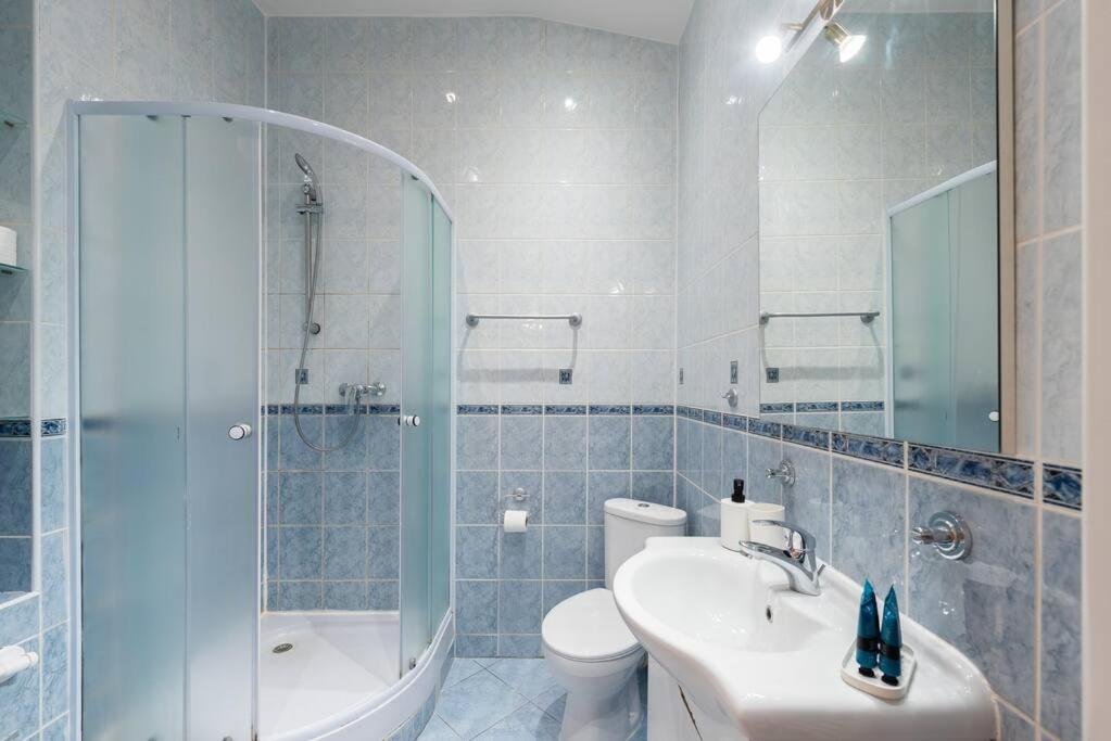 B.O.B. Klimentska Apartment Prague Ngoại thất bức ảnh