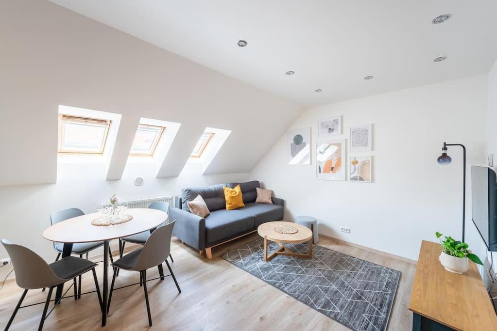 B.O.B. Klimentska Apartment Prague Ngoại thất bức ảnh