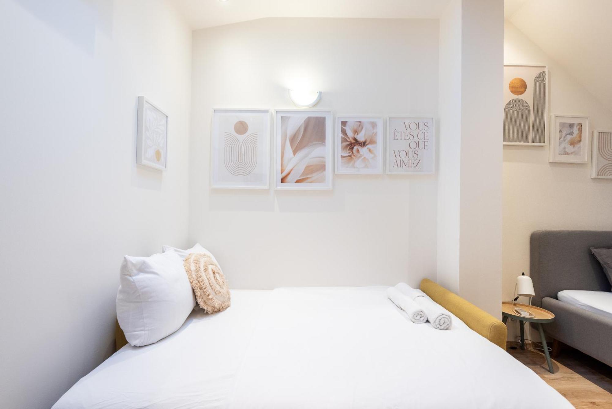 B.O.B. Klimentska Apartment Prague Ngoại thất bức ảnh